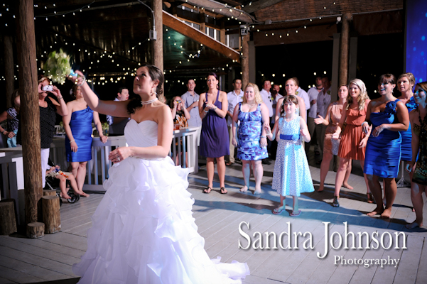 Best Paradise Cove at Buena Vista Watersports in Orlando, Florida wedding photographer - Sandra Johnson (SJFoto.com)